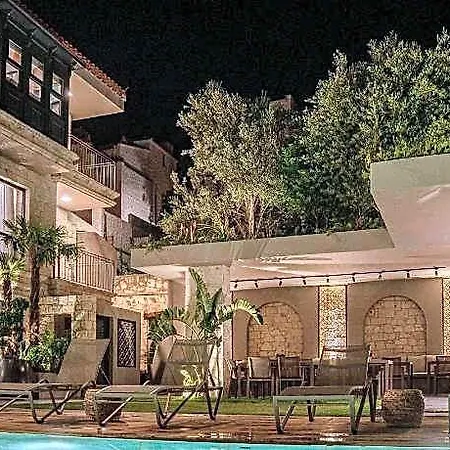 호텔 Derin Alacati (adults Only) 3*